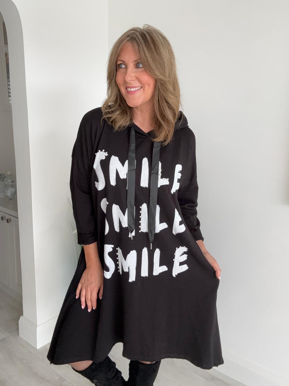 Oversized Hoodie Dress with “Smile” Print – Free Size (10-18)