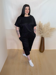 Model wearing Bold in Bark 3/4 Length Co-Ord Set with Tree Bark Fabric T-Shirt and Culotte Trousers – Comfortable and Stylish Casual Outfit
