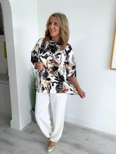 Oversized floral print blouse with draped collar and short sleeves, free size fits 8–20