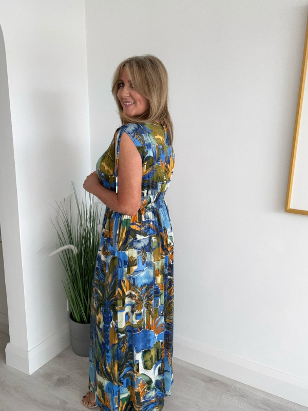 Long tropical print magic dress , one-size fit for spring and summer"