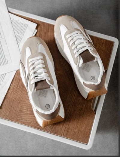 Retro Casual Platform Sneakers – Women’s Fashion Trainers
