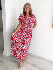 Floral print magic waist dress – flowing fabric, free size fits UK 8–20, perfect for spring and summer.