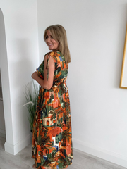 Long tropical print magic dress , one-size fit for spring and summer"